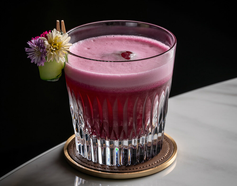 Calēo Bar: Two Icons. One Bar. </br>A World of Flavor.