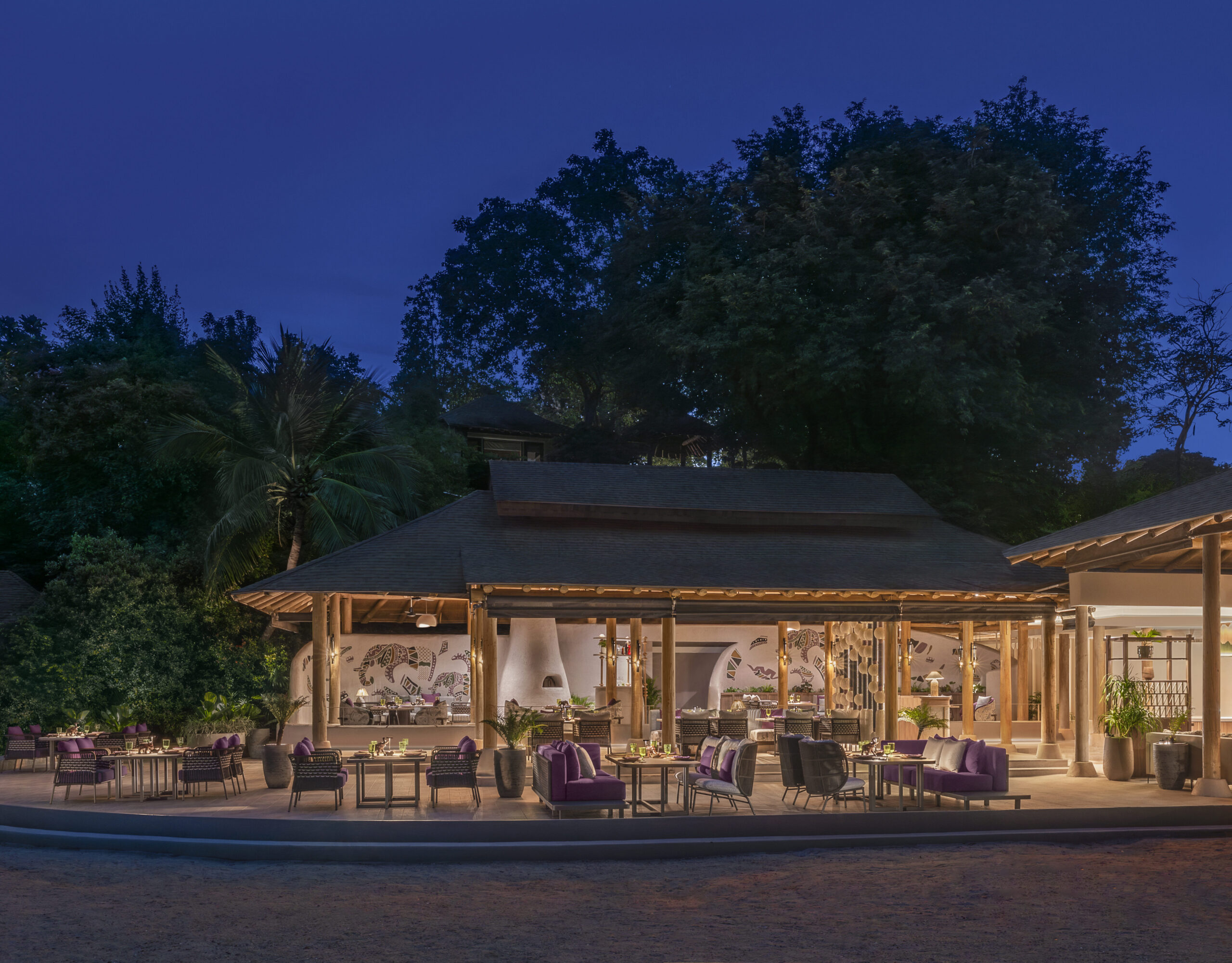 Chef’s [At The] Table: Eight-Hand Culinary Journey at Aiyara